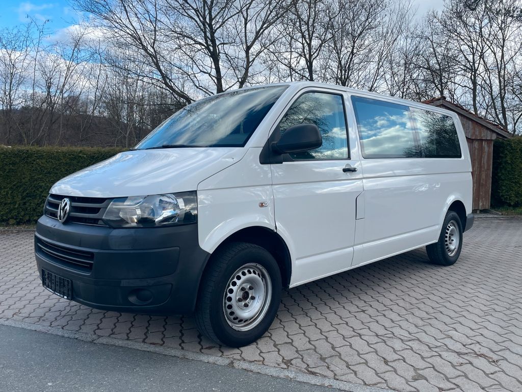Bild des Angebotes Volkswagen T5 Transporter Kleinbus Kombi 9 Sitzer Klima