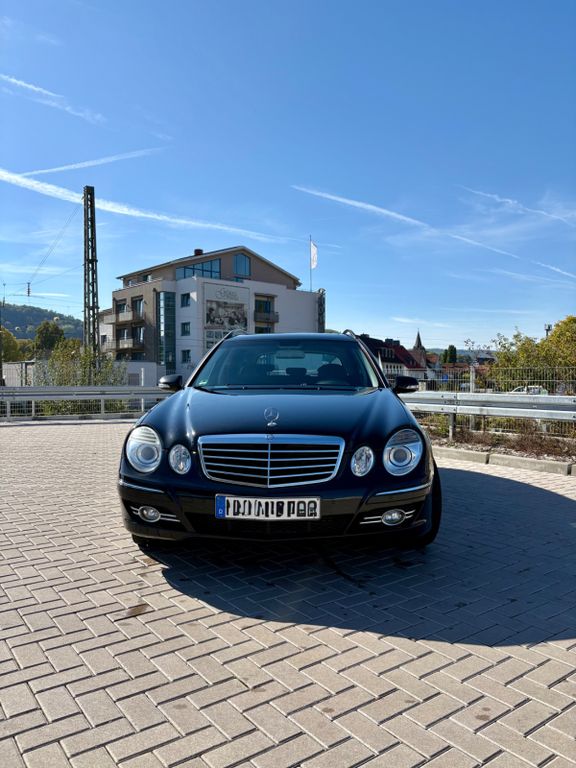 Mercedes-Benz E 200 KOMPRESSOR T Avantgarde LPG