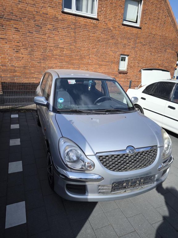 Bild des Angebotes Daihatsu Sirion 1.0 Limited LIMITED