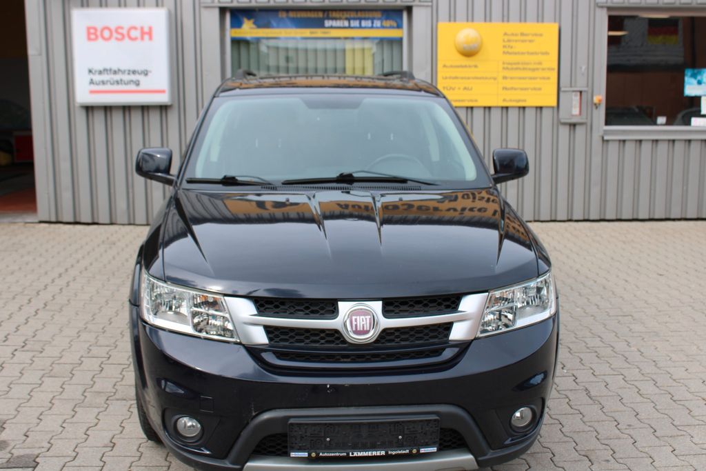 Bild des Angebotes Fiat Freemont Urban 2.0 JTDM 7-Sitzer AHK