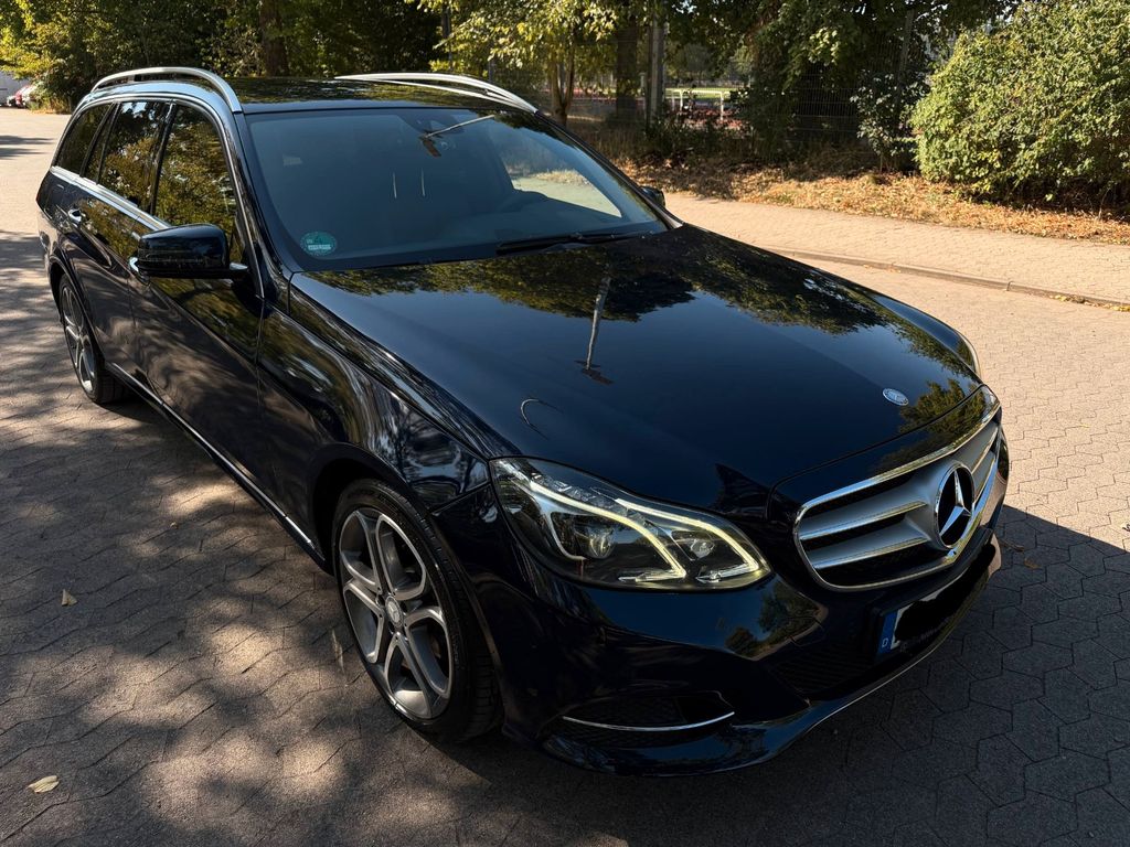 Bild des Angebotes Mercedes-Benz  E 2.2D 204P.s kam Autom Exclusive