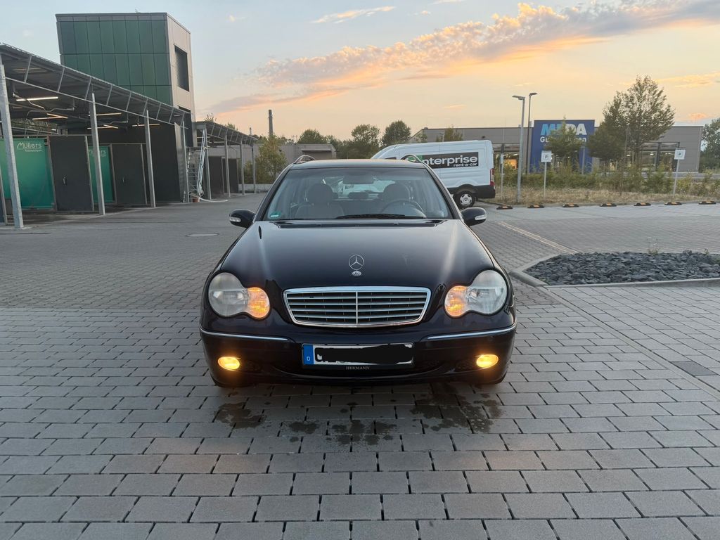 Bild des Angebotes Mercedes-Benz Mercedes C-Klasse C270 CDI T-Modell (Automatik)