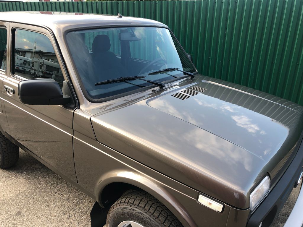 Lada Niva "PREMIUM PLUS" KLIMA/ AET- Kollektion 2026!