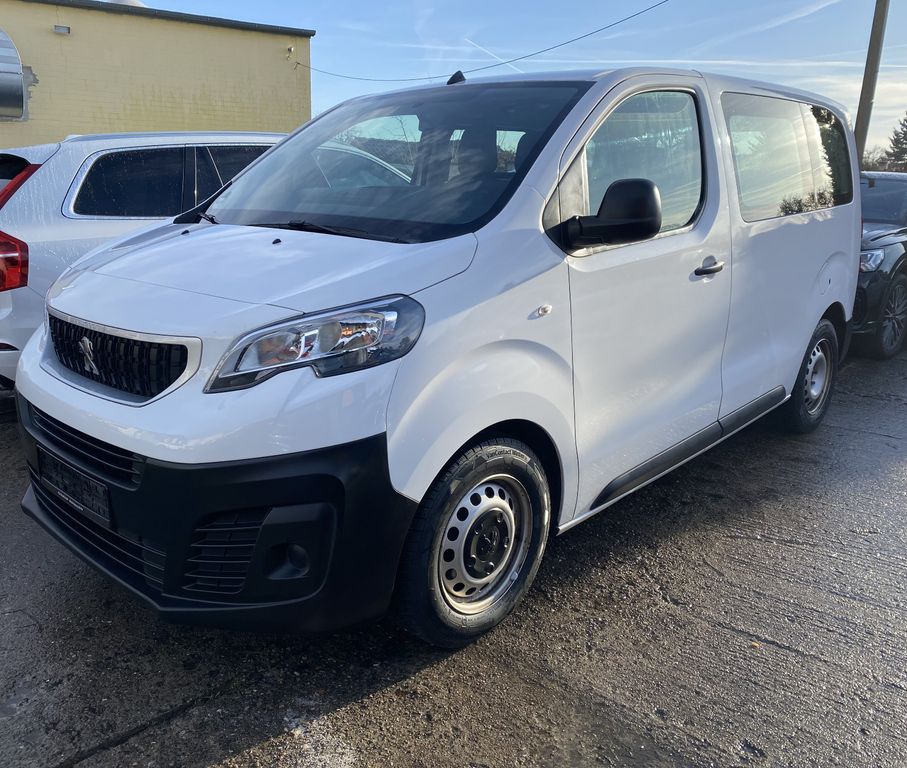 Bild des Angebotes Peugeot Expert Kombi L1*NEUER MOTOR