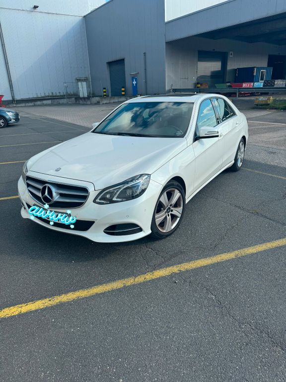 Bild des Angebotes Mercedes-Benz E 250 BlueTEC 4MATIC AVANTGARDE Autom. AVANT...