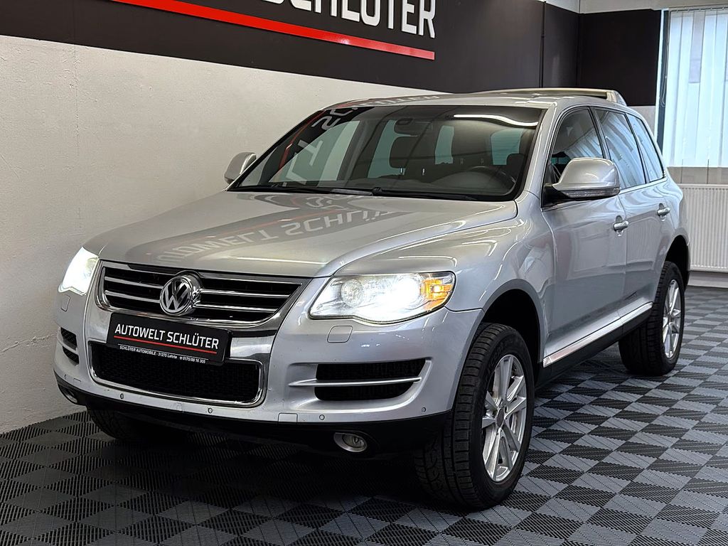 Volkswagen Touareg V6 3.0 TDI *Xenon*Navi*AHK*Vollleder*