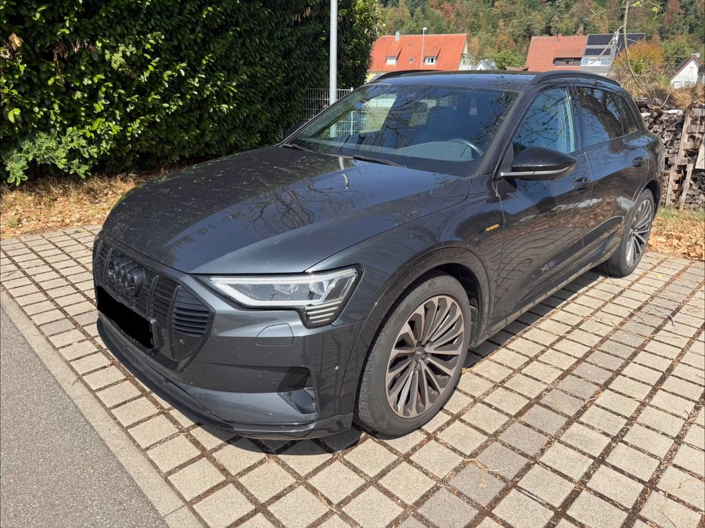 Bild des Angebotes Audi Q8 e-tron B&O AHK 360 Grad 3x S-Line Panorama