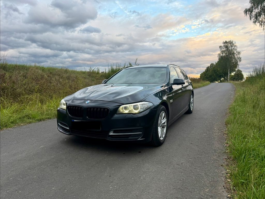 Bild des Angebotes BMW 530d Touring | Aut. | Panorama | AHK | Tüv 05/27