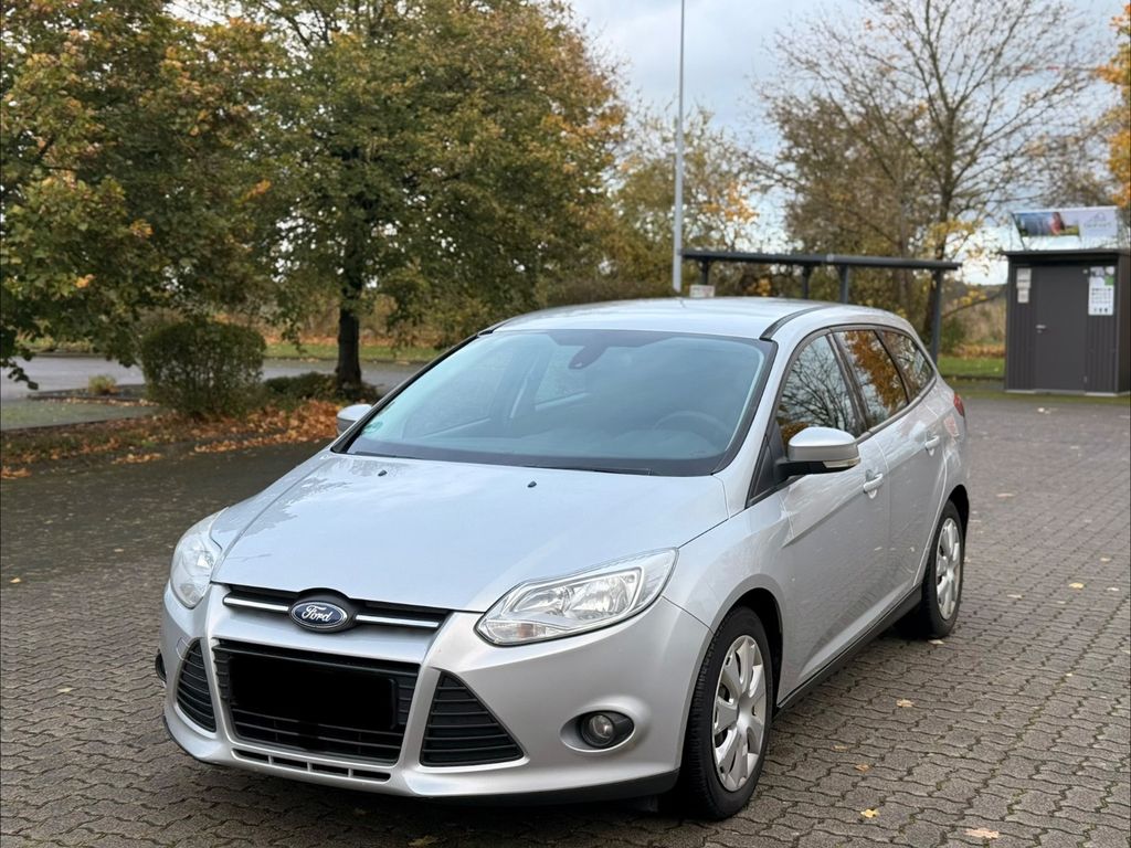 Bild des Angebotes Ford Focus 1,6TDCi 77kW ECOn. 99g Champ. Ed. Turn.