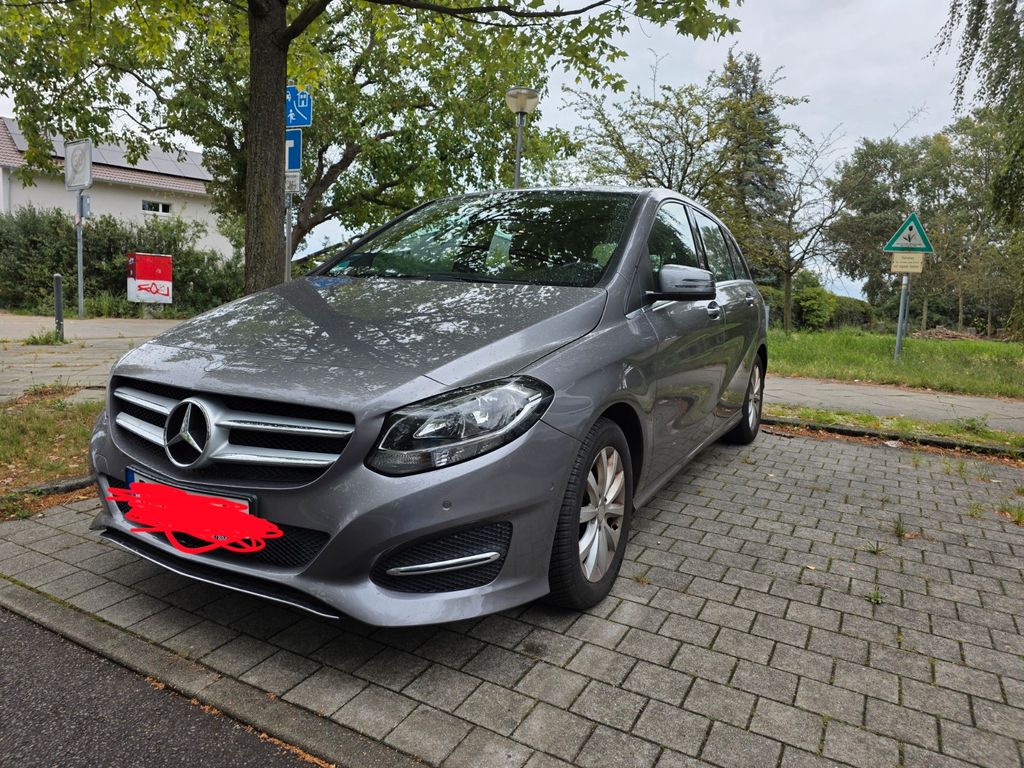 Bild des Angebotes Mercedes-Benz B 180 CDI Urban Automatik AHK schwenkbar Navi