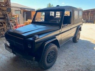 Mercedes-Benz G 230