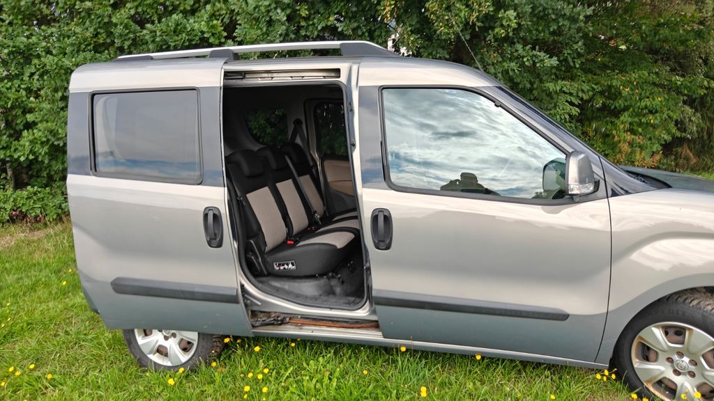 Bild des Angebotes Opel Combo 1.6CDTI 77kW(105PS) S/S Edition Edition