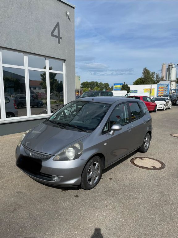 Honda Jazz TÜV 04/2028 zuverlässig