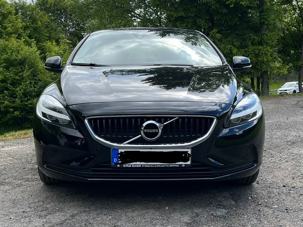 Bild des Angebotes Volvo V40 T2 Momentum
