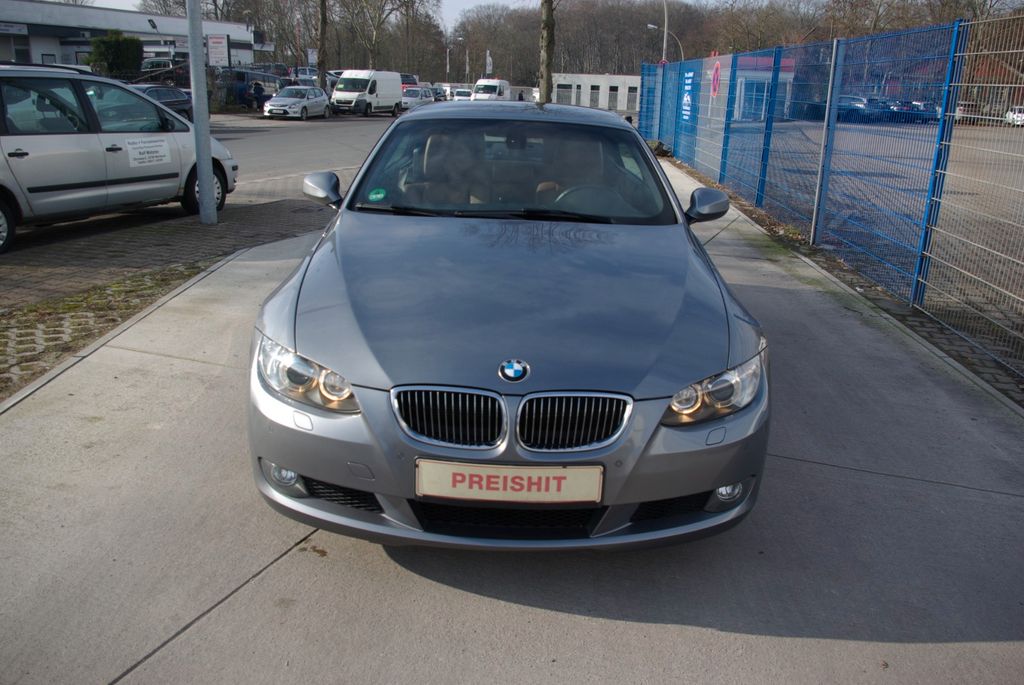Bild des Angebotes BMW 330 Cabrio  N 53