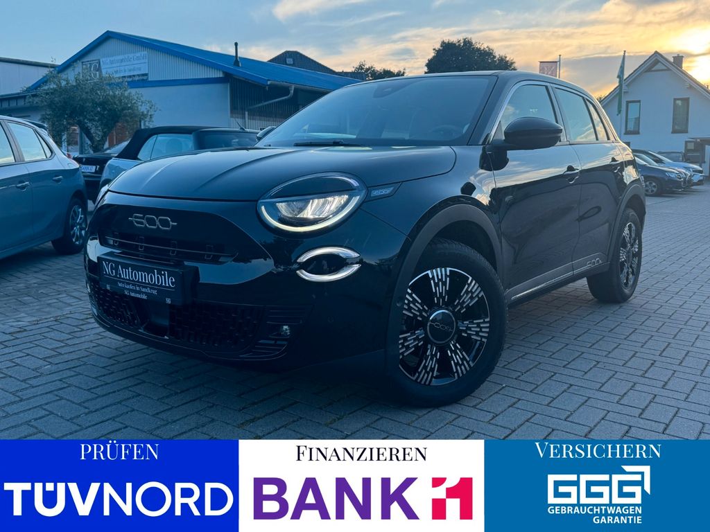 Bild des Angebotes Fiat 600 1.2 Mild-Hybrid Automatik *Komfort+Style*