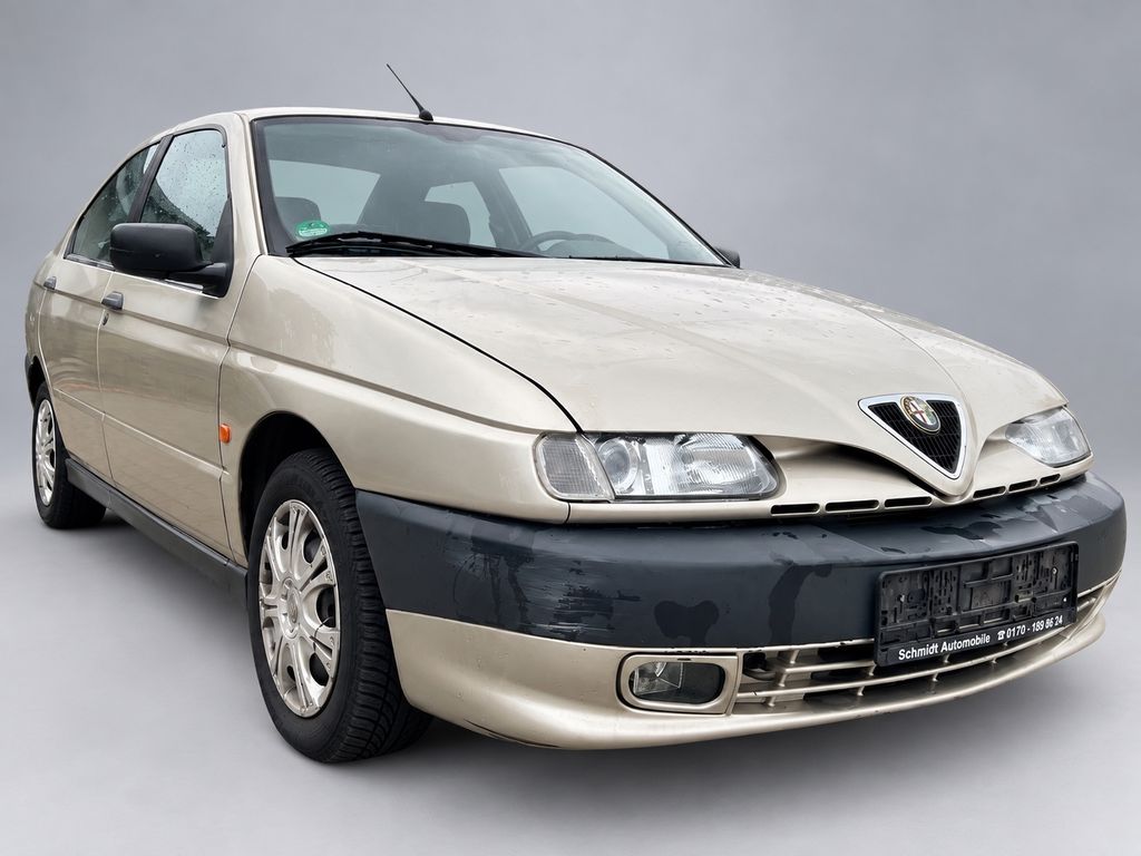 Bild des Angebotes Alfa Romeo 146*1.6 BOXER-MOTOR*1-HAND* GEPFLEGT*OLDTIMER