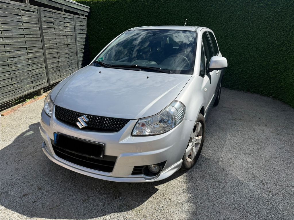 Bild des Angebotes Suzuki SX4 1.6 VVT 4x2 City
