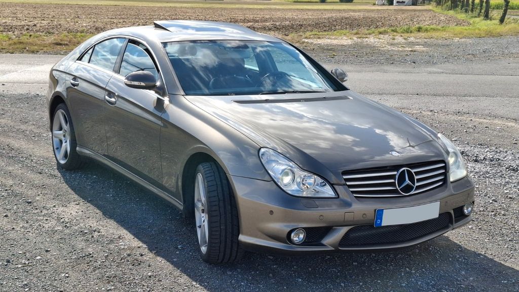 Bild des Angebotes Mercedes-Benz CLS 500 - Japan Re-Import mit AMG-Paket