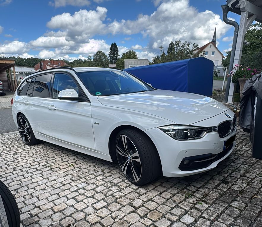 Bild des Angebotes BMW 316d Touring SportLine,20 Zoll,8fach,Bremsen neu
