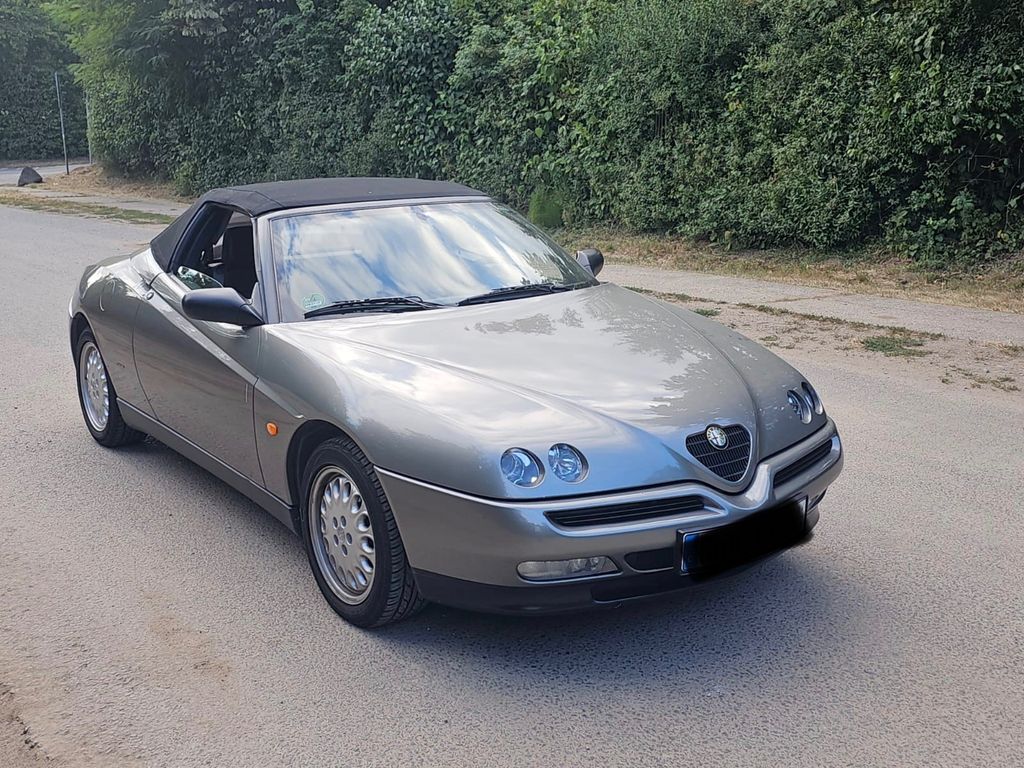 Bild des Angebotes Alfa Romeo Spider 2.0 T.Spark - 916 - Cabrio
