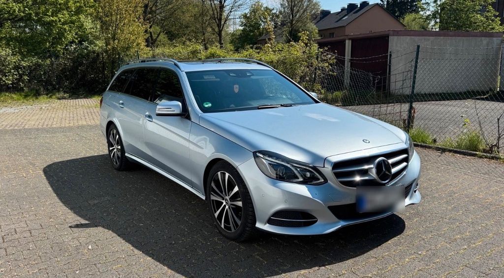 Bild des Angebotes Mercedes-Benz E 300