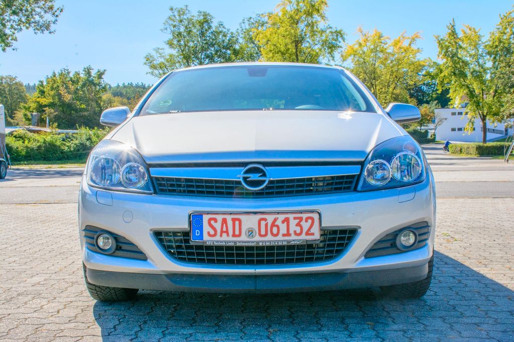 Bild des Angebotes Opel Astra GTC 1.6 Ecotec 85kW GTC