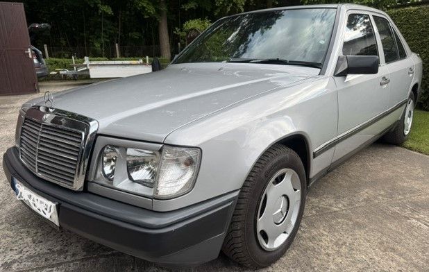 Bild des Angebotes Mercedes-Benz 230e Automatic Tüv neu