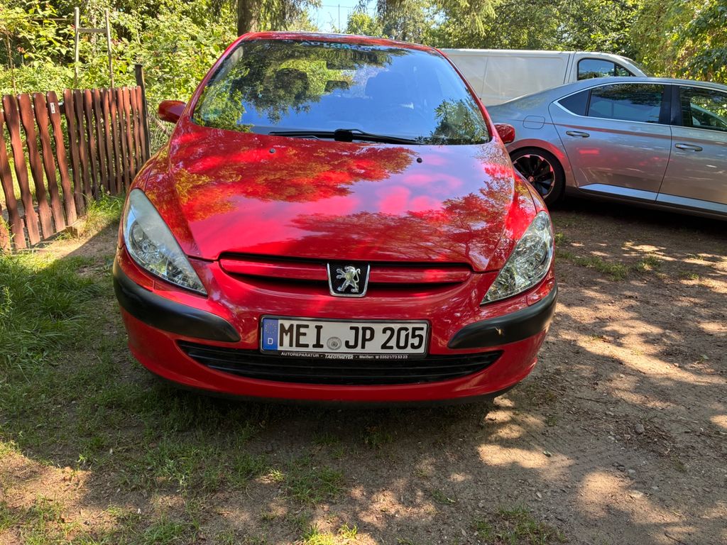 Bild des Angebotes Peugeot 306 mit Klima und CD