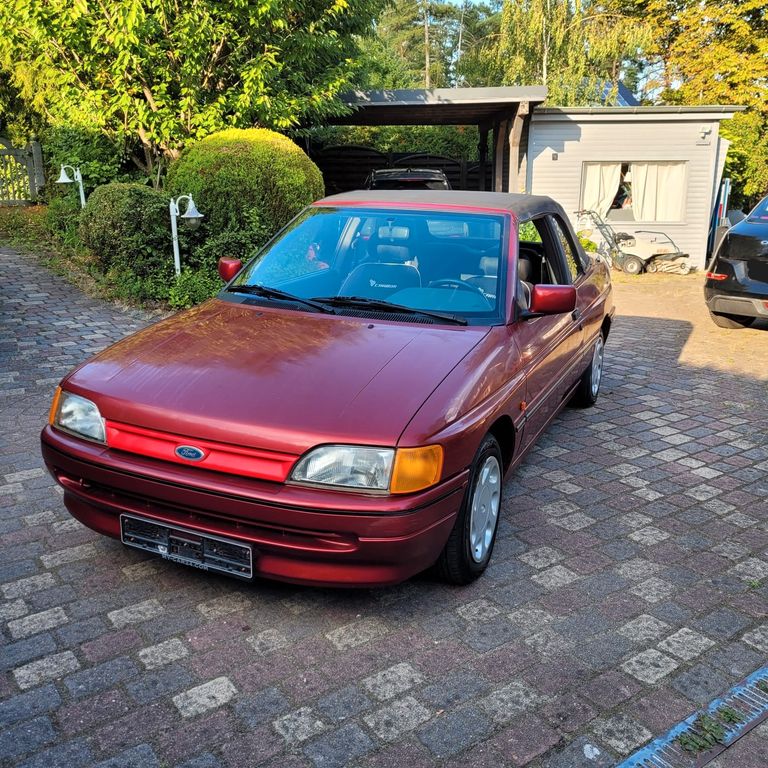 Ford Escort Cabrio 1.6 105 PS | Fahrbereit