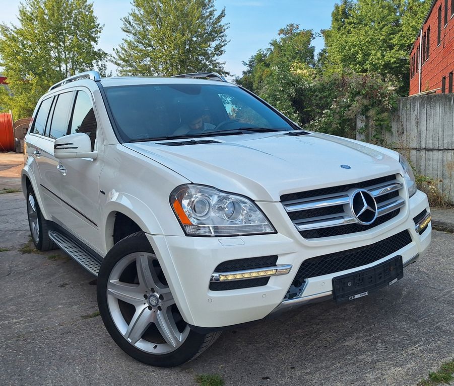 Bild des Angebotes Mercedes-Benz GL 350 BlueTEC 4MATIC Grand Edition Grand Ed...