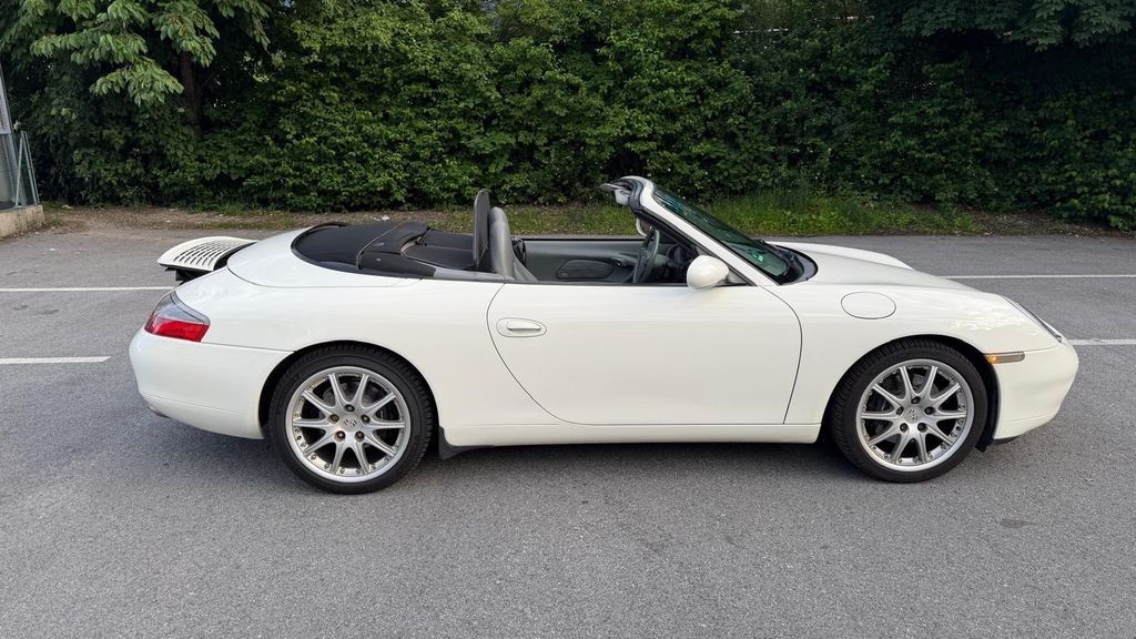 Bild des Angebotes Porsche 996 Carrera Cabriolet Carrera