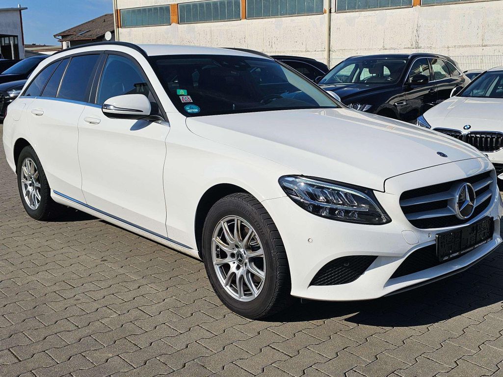 Bild des Angebotes Mercedes-Benz C 180 C 180 T d Navi*Kamera*LED*SHZ