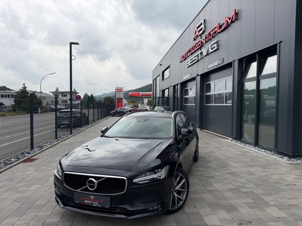 Bild des Angebotes Volvo V90 Kombi Momentum Pro AWD*8-FACH*AHK*KAMERA