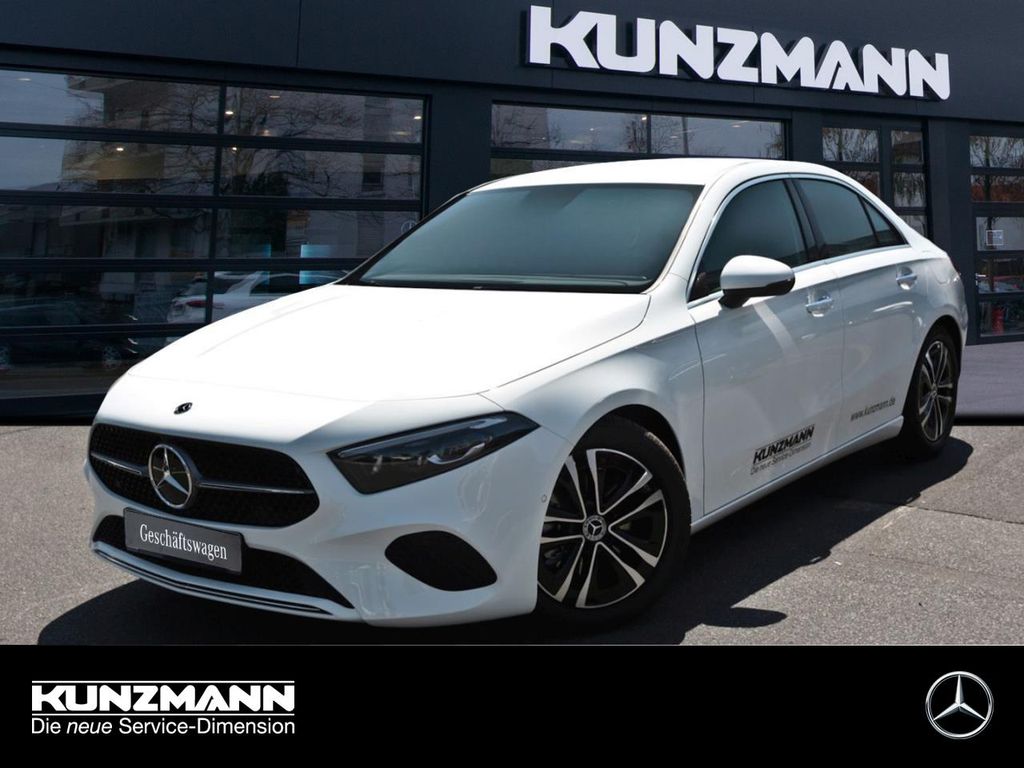 Bild des Angebotes Mercedes-Benz A 180 Limousine Progressive Standhzg Kamera AHK