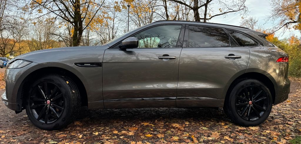 Bild des Angebotes Jaguar F-Pace 30d AWD R-Sport Automatik R-Sport