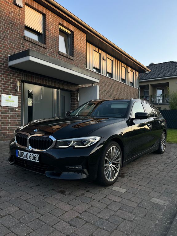 BMW 320d Touring Sport Line Mildhybrid
