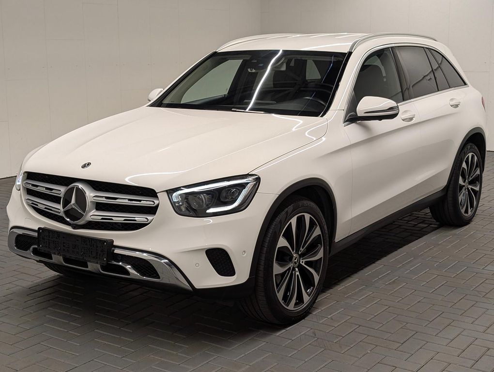 Bild des Angebotes Mercedes-Benz GLC 300 4Matic Multibeam/Navi/AHK/SHZ/360°/20-LM