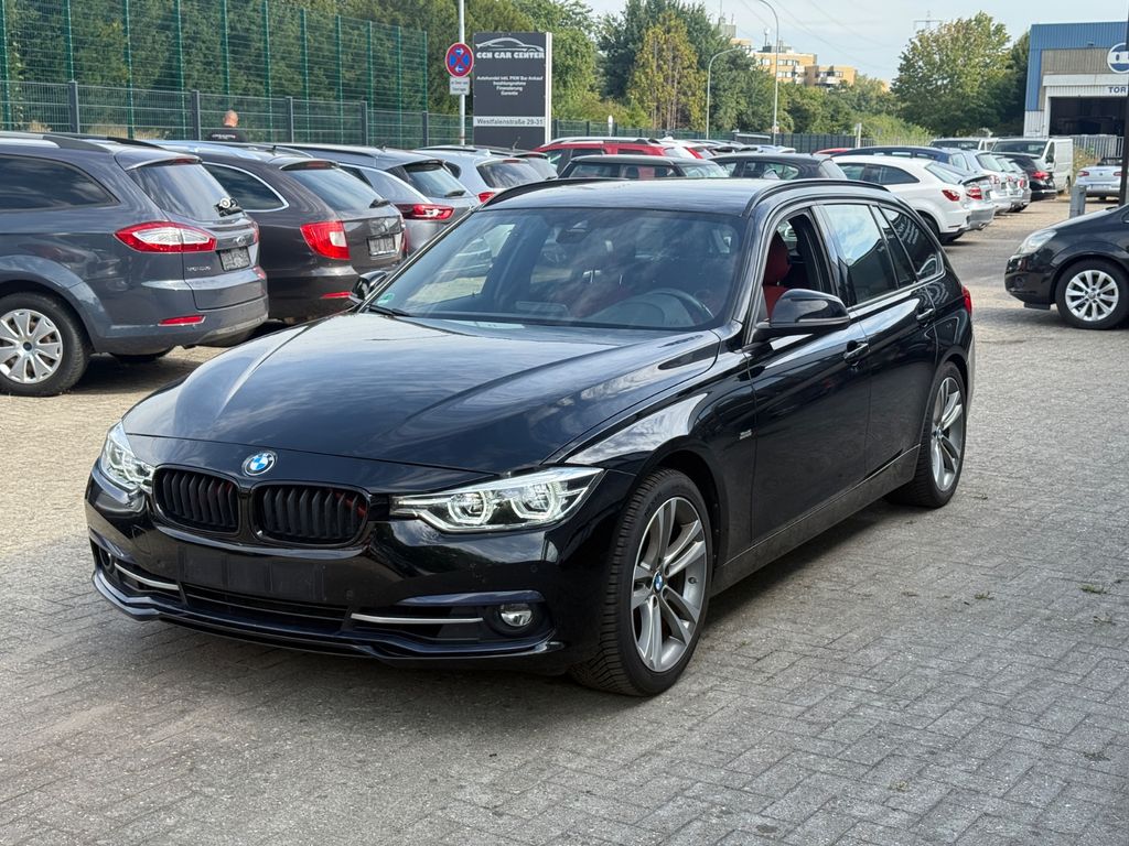 Bild des Angebotes BMW 330 i Sport Line*LEDER*2HAND*SHZ***