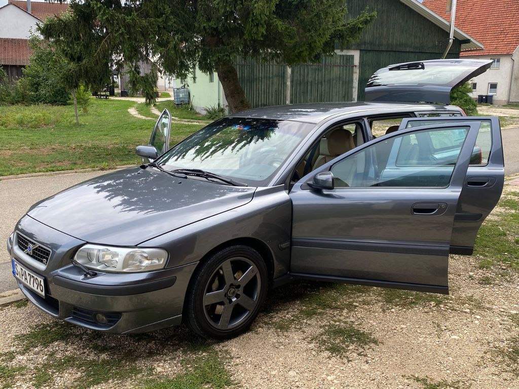 Bild des Angebotes Volvo V70 R - Schalter, Allrad, keine AHK, scheckheft