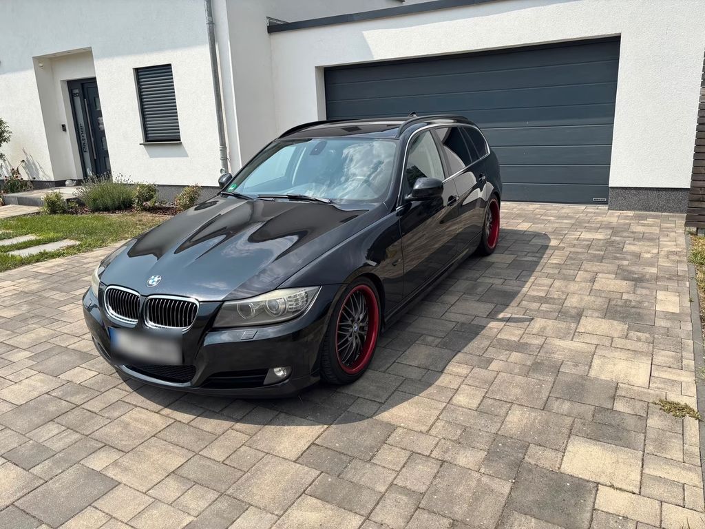 Bild des Angebotes BMW 325d Touring E91 LCI | N57 | CarPlay | TÜV neu