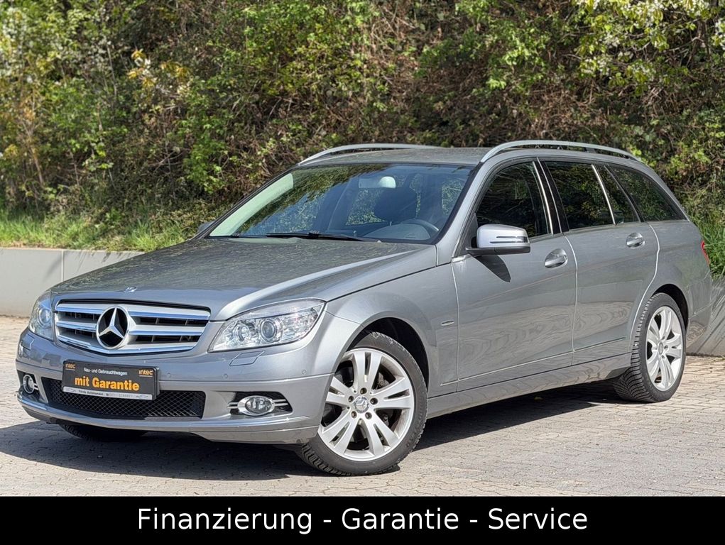 Bild des Angebotes Mercedes-Benz C 320 Avantgarde 4Matic XENON/LEDER/NAVI/AHK