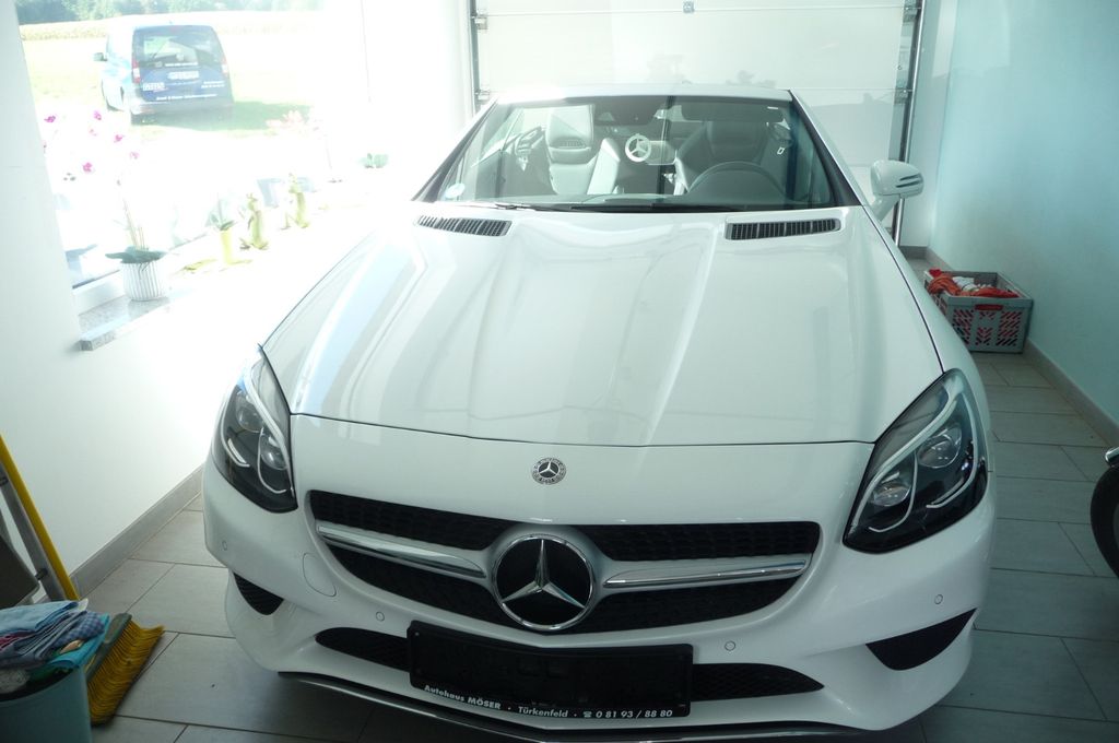Bild des Angebotes Mercedes-Benz SLC 180