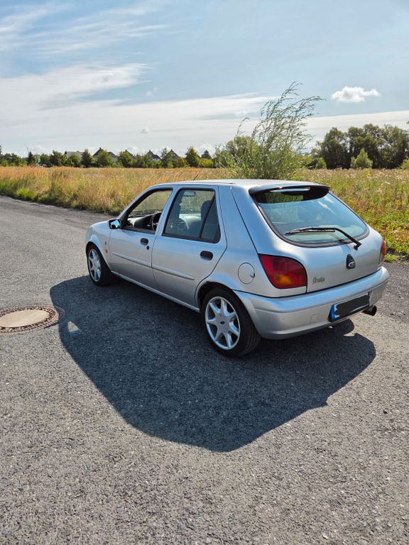 Ford Fiesta 1.25 Ghia