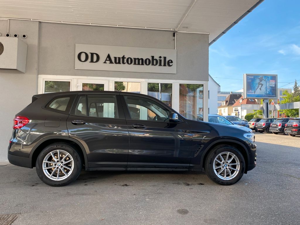 Bild des Angebotes BMW X3 xDrive 20 i Advantage/LifeCockpit/Panodach