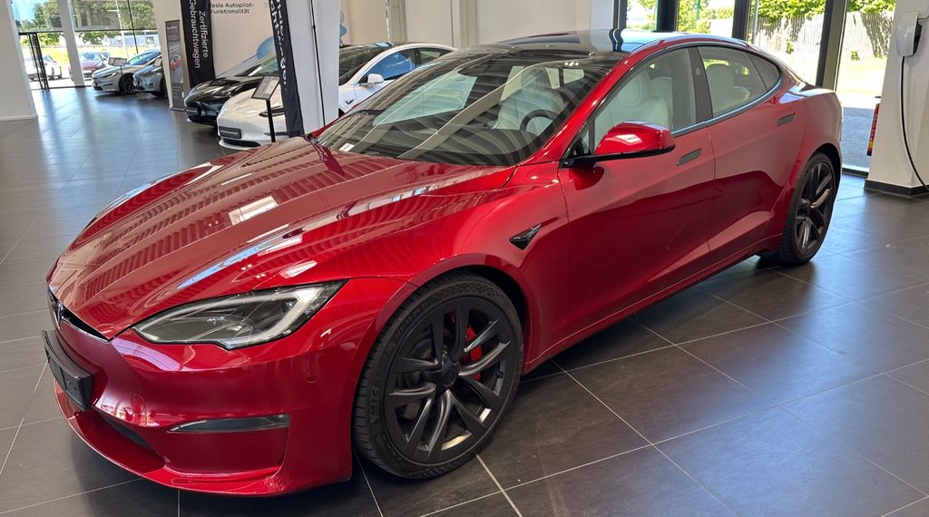 Tesla Model S S Plaid Enhanced Ultra Red