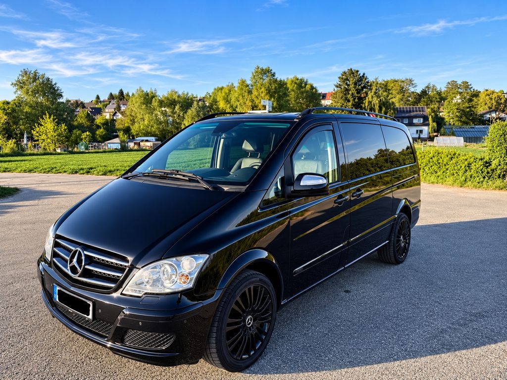 Mercedes-Benz Viano 3.0 CDI GrandEdition Lang Panorama AHK Vol