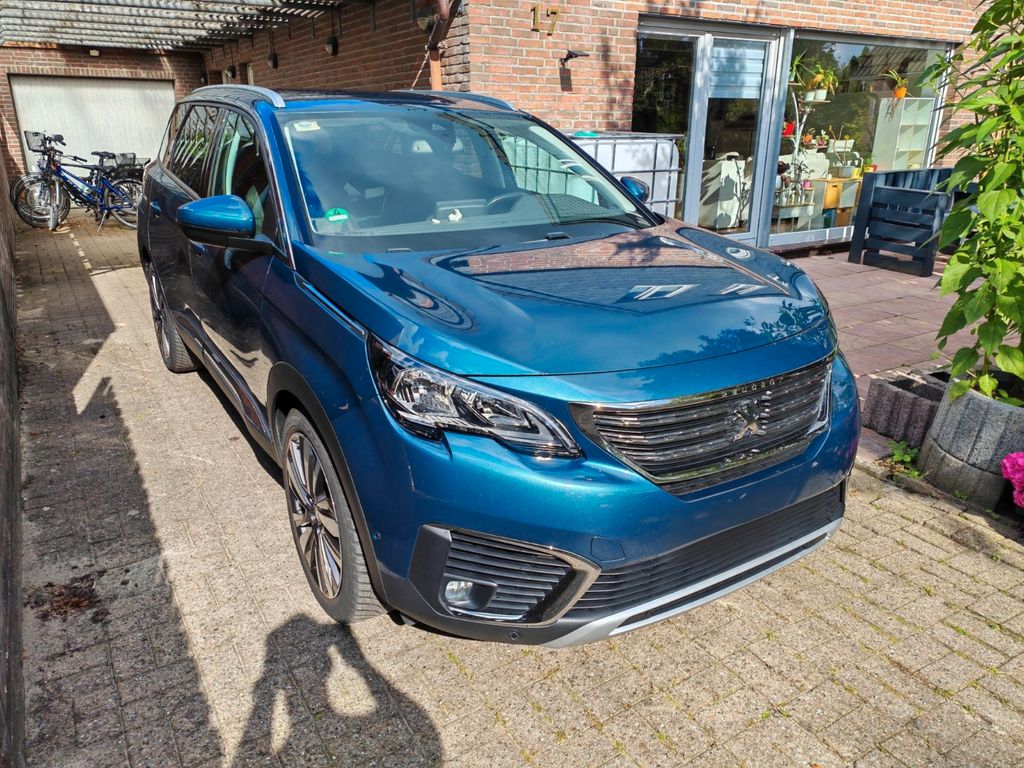 Bild des Angebotes Peugeot 5008 PureTech 130 Allure 7 Sitze TÜV bis 05/27