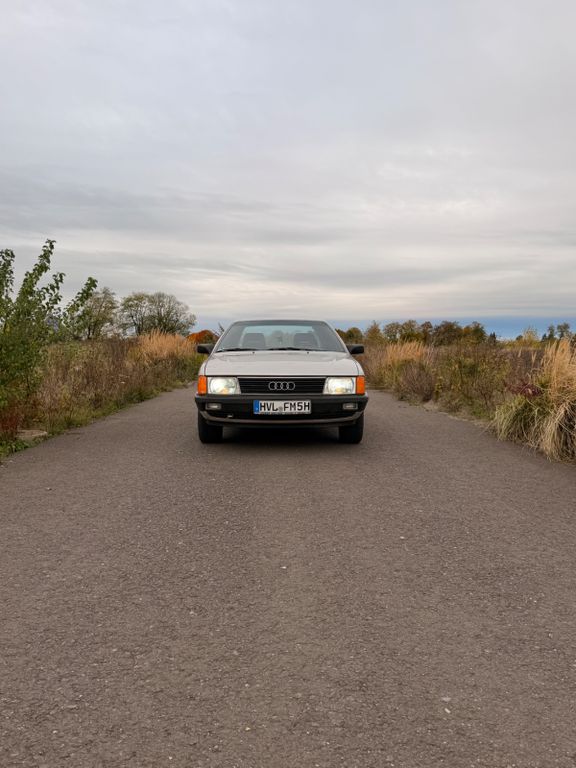 Bild des Angebotes Audi 100 c3 Typ 44