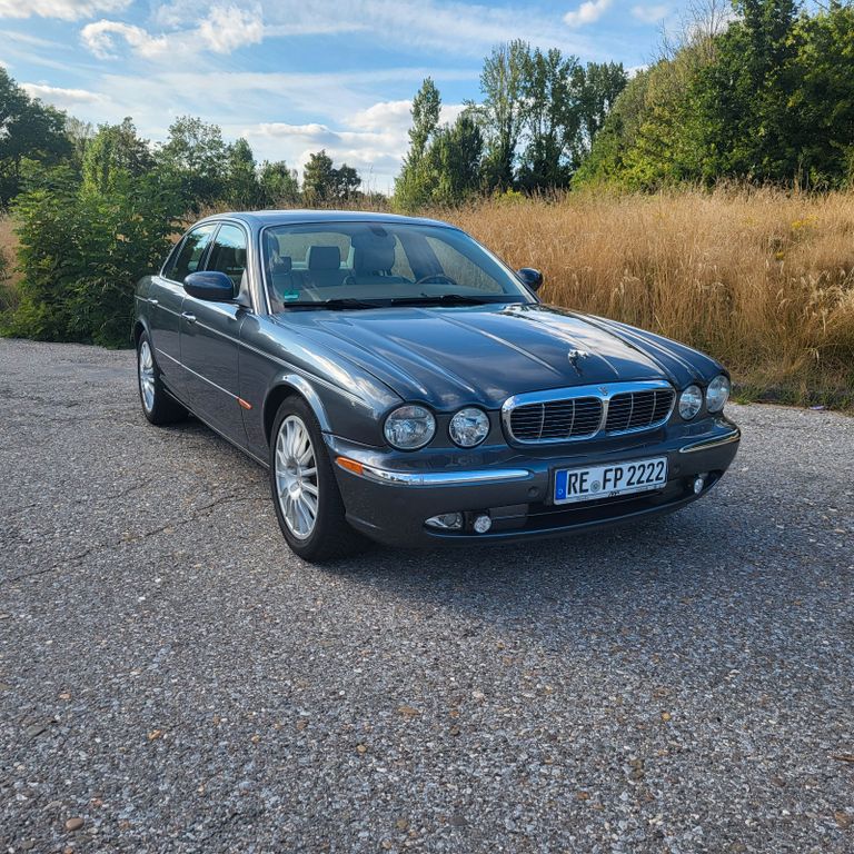 Bild des Angebotes Jaguar XJ6 3 Liter - elegante Ausstattung, Sonderräder